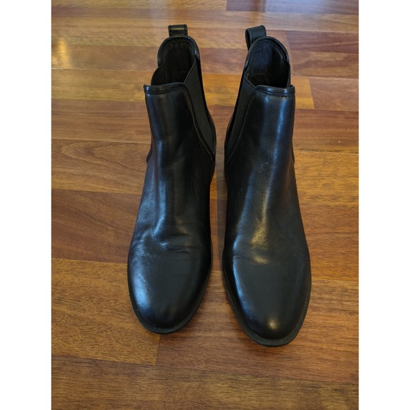 Steve Madden Black Leather Chelsea Boots Size 9 - Picture 1 of 6